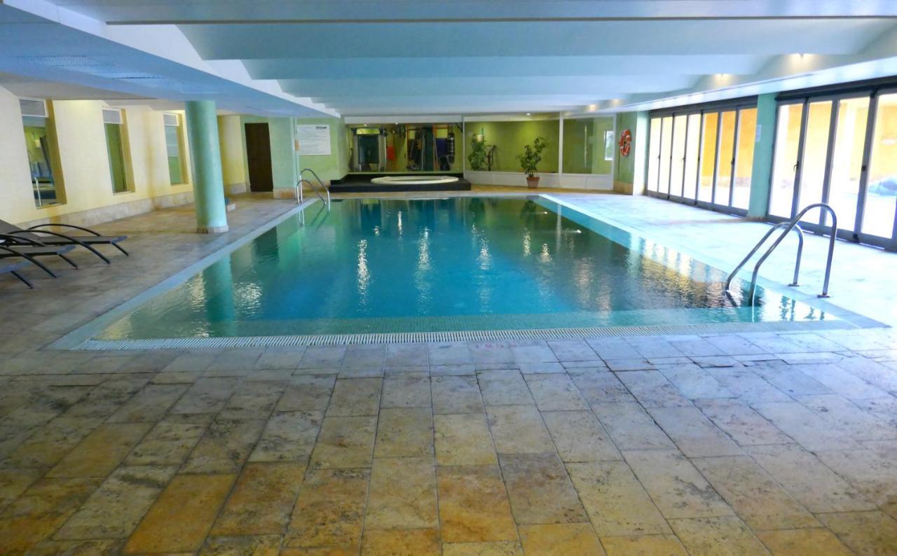 Salinas. Apartment For 4. Terrace/Parking/Pools/Gym/4Mins Beach 埃斯特波纳 外观 照片