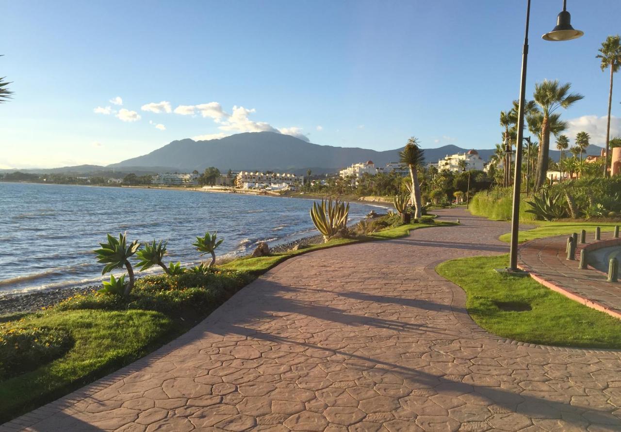 Salinas. Apartment For 4. Terrace/Parking/Pools/Gym/4Mins Beach 埃斯特波纳 外观 照片